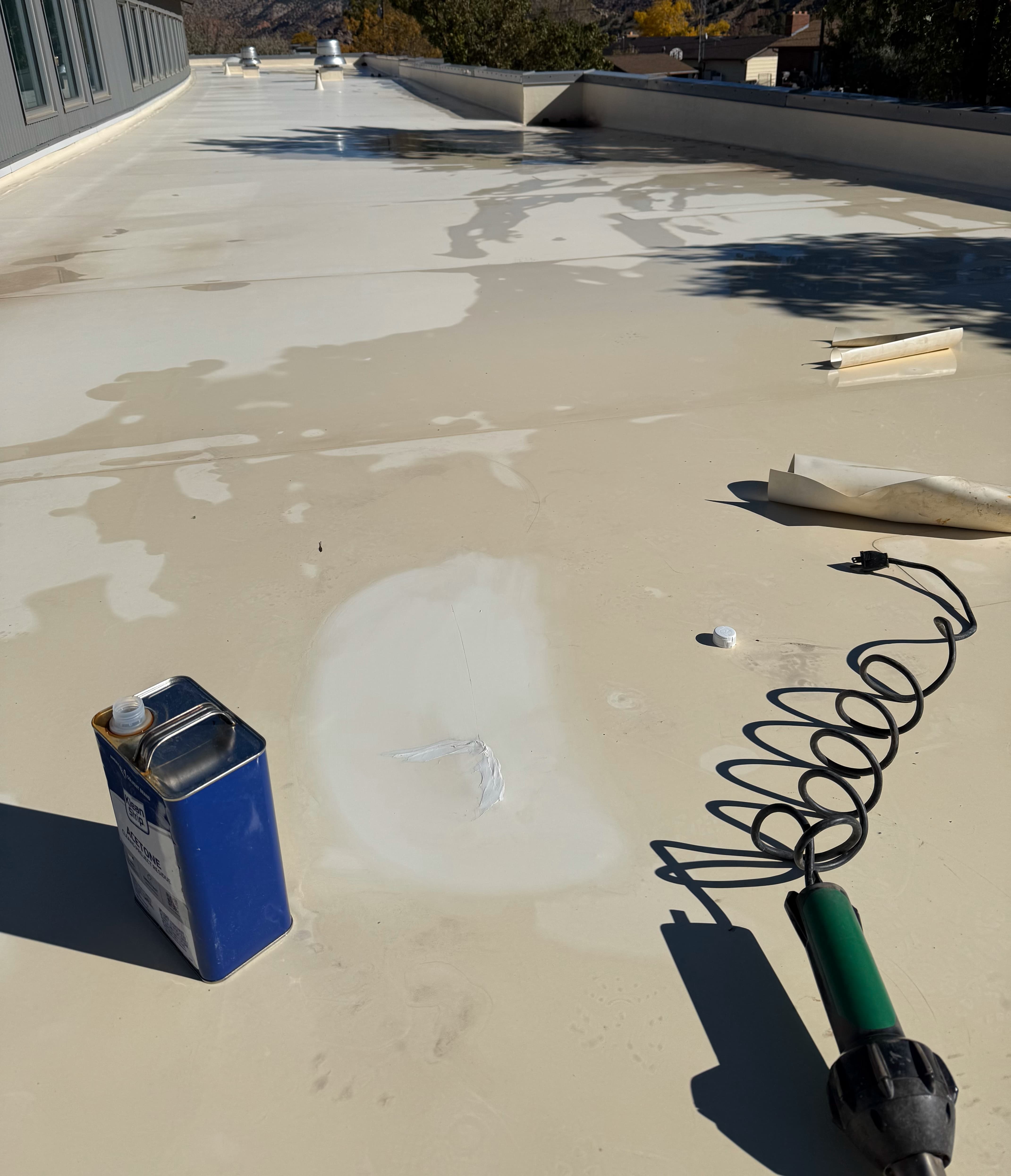 Commercial roof inspection