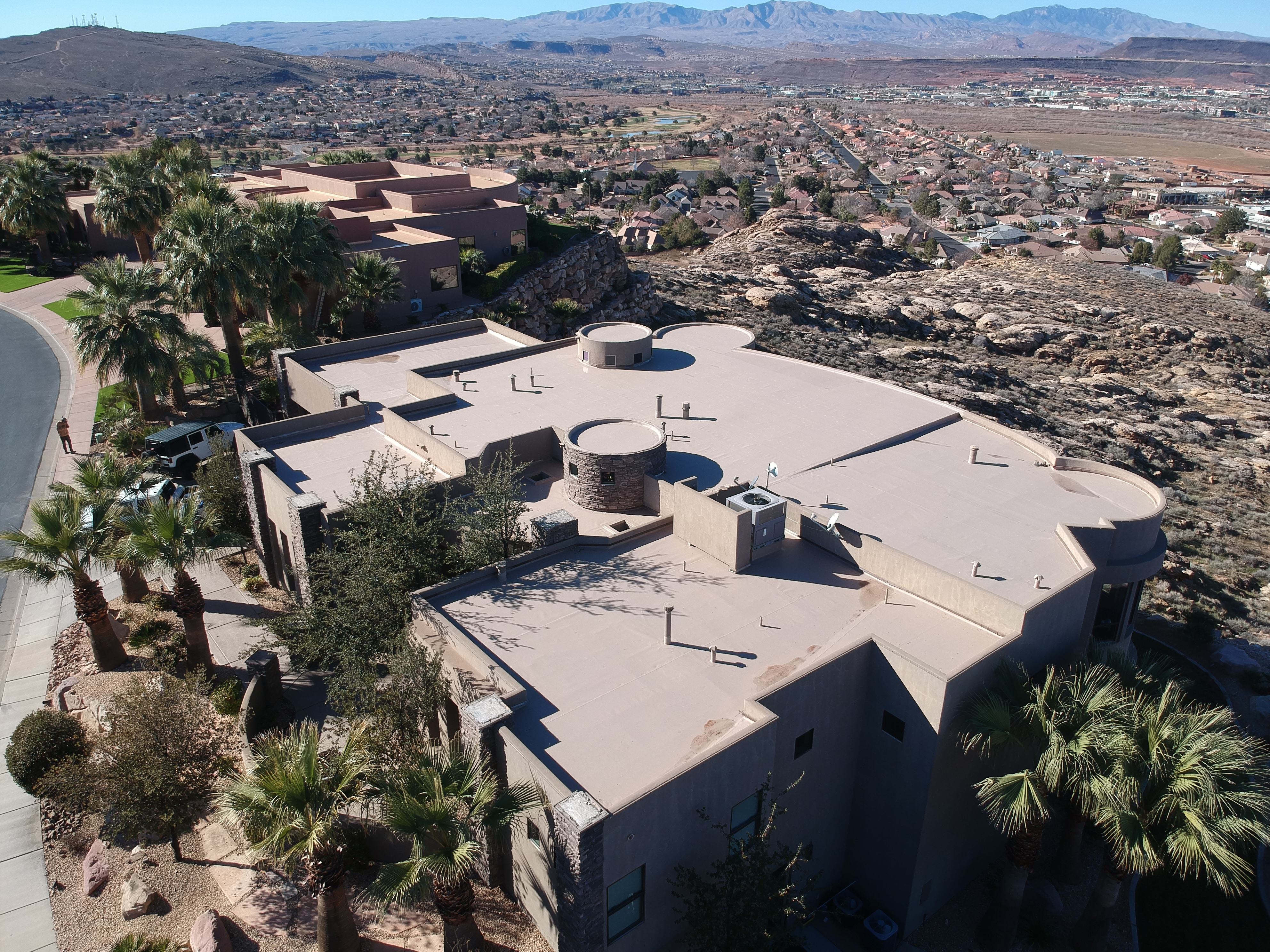 Industrial commercial roofing