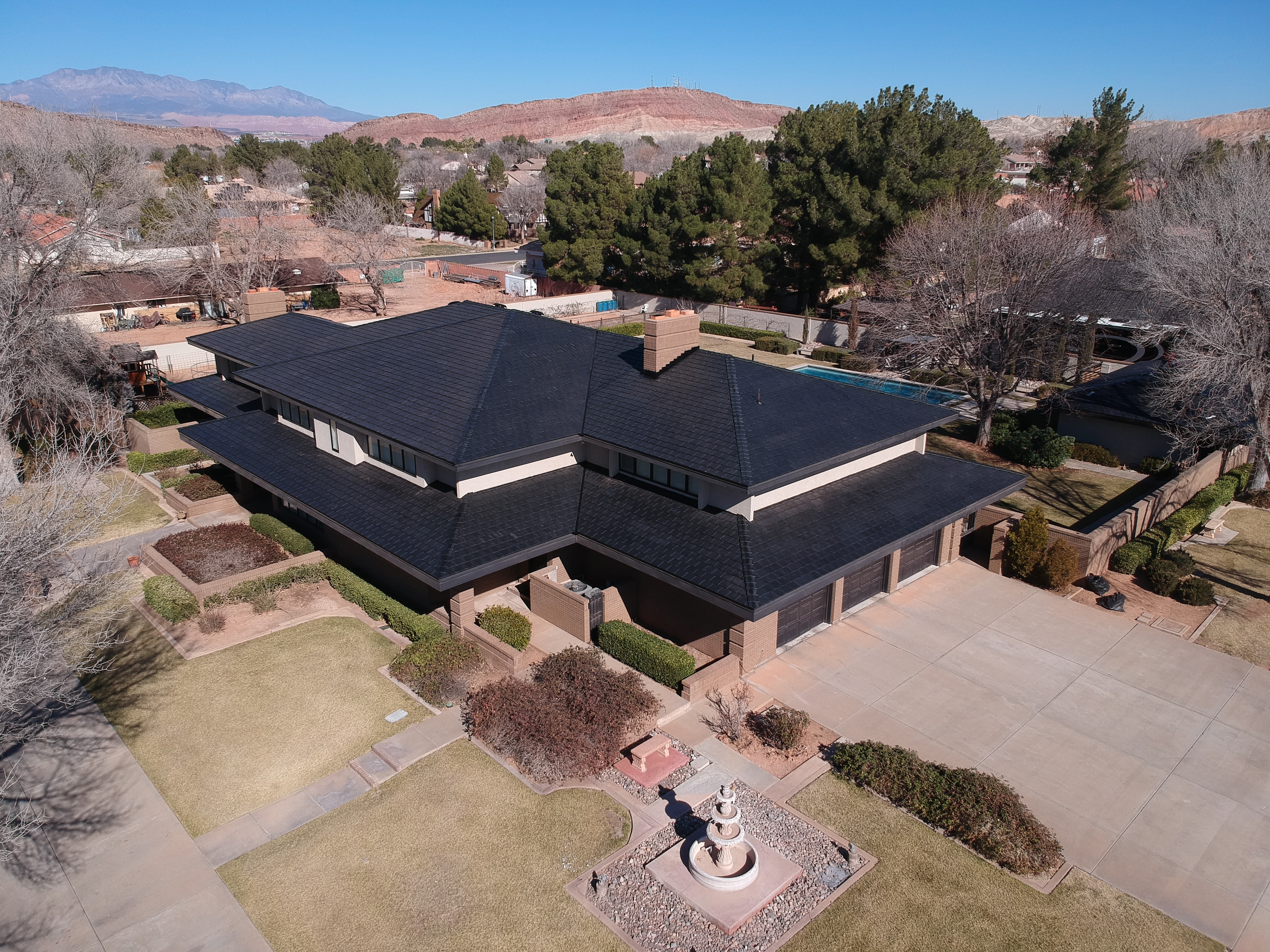 Standing seam metal roofing